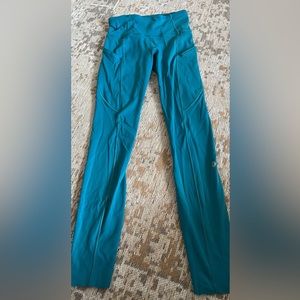 Lululemon tights size 2